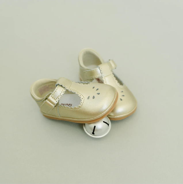 Dottie Scalloped T-Strap Mary Jane (Baby) - Gold